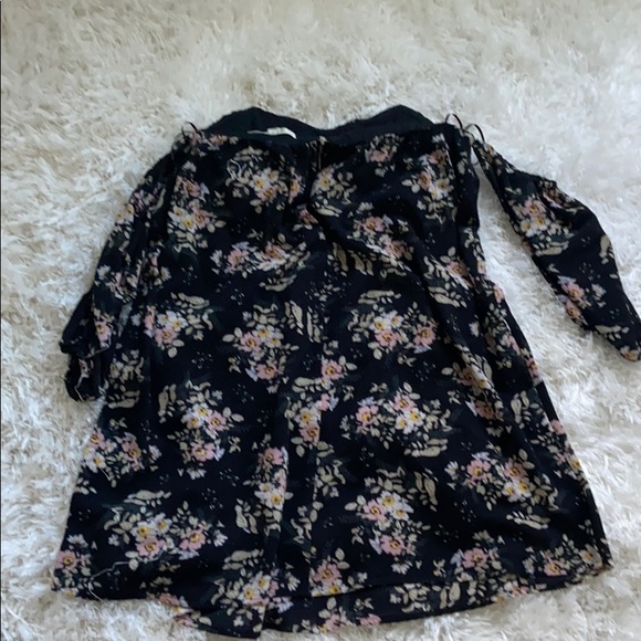 Miami Black Floral Off-the-shoulder Dress! - Picture 2 of 6